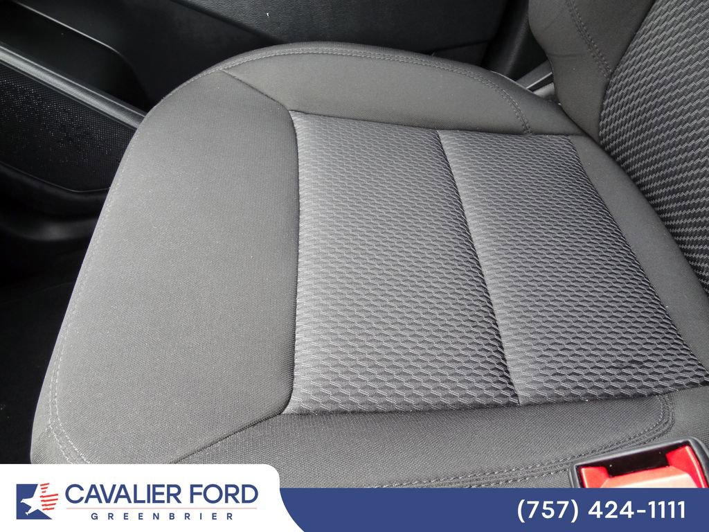 Certified 2023 Ford Explorer XLT w/ Class IV Trailer Tow Package AWD/4WD image 29