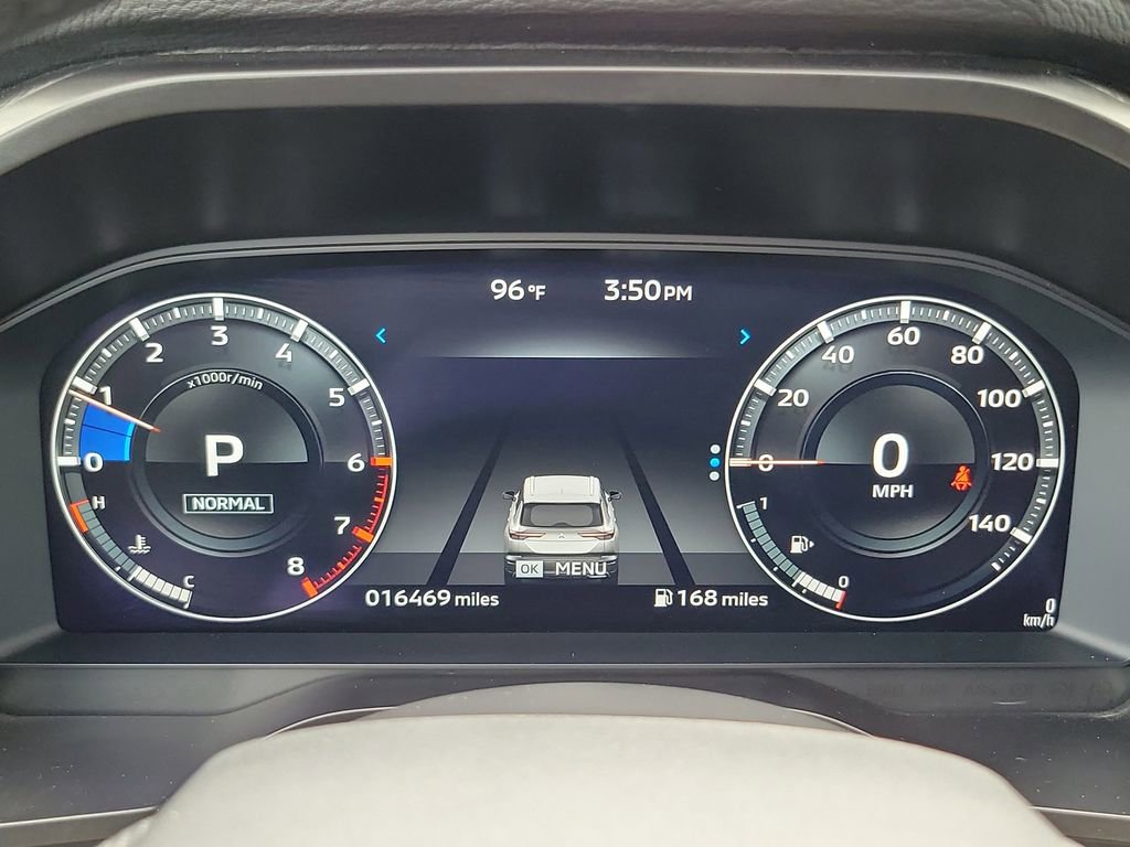 Used 2023 Mitsubishi Outlander SE image 28