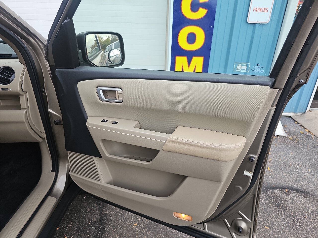 Used 2011 Honda Pilot LX image 20