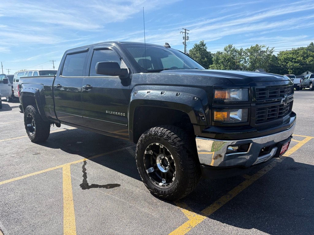 Used 2015 Chevrolet Silverado 1500 LT w/ All Star Edition AWD/4WD image 4