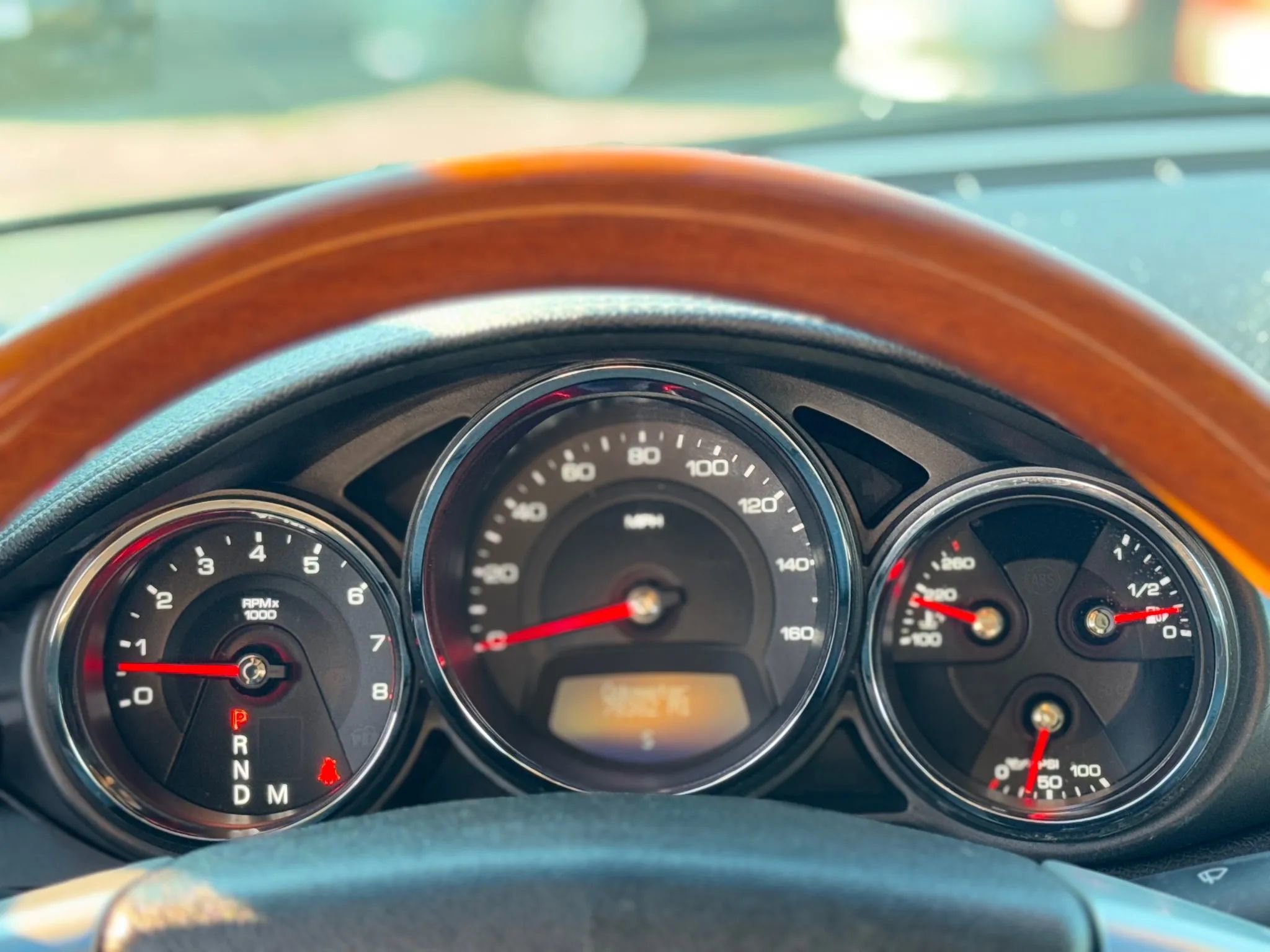 Used 2011 Cadillac CTS Luxury RWD image 18