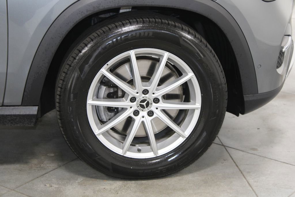 Used 2024 Mercedes-Benz GLE 450e 4MATIC image 12