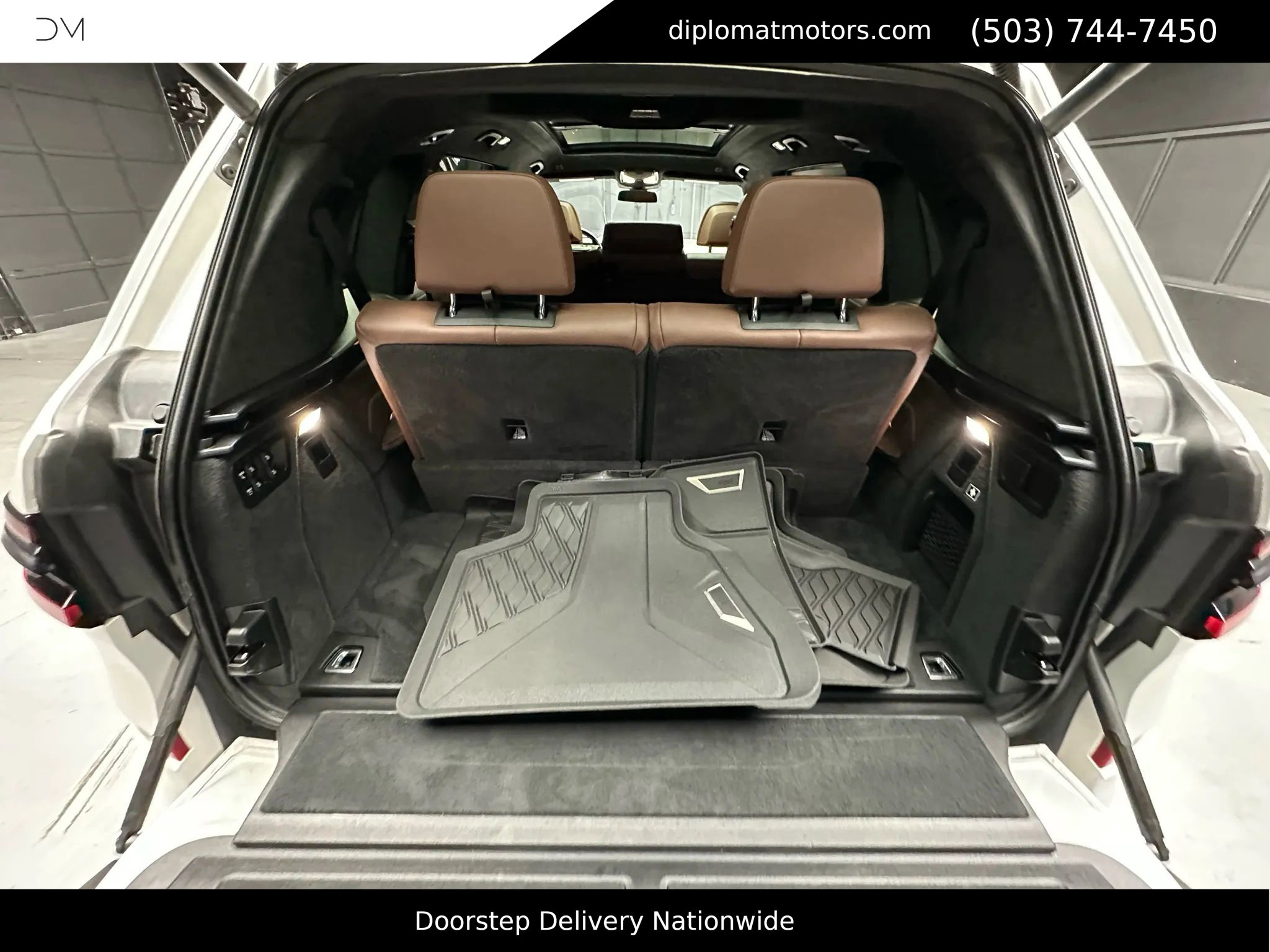 Used 2024 BMW X7 M60i w/ Executive Package image 49