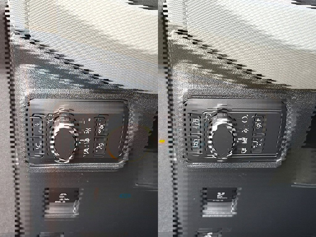 Used 2022 Ford Bronco Badlands image 20