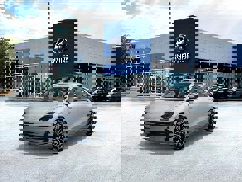 New 2025 Hyundai Ioniq 6 SEL