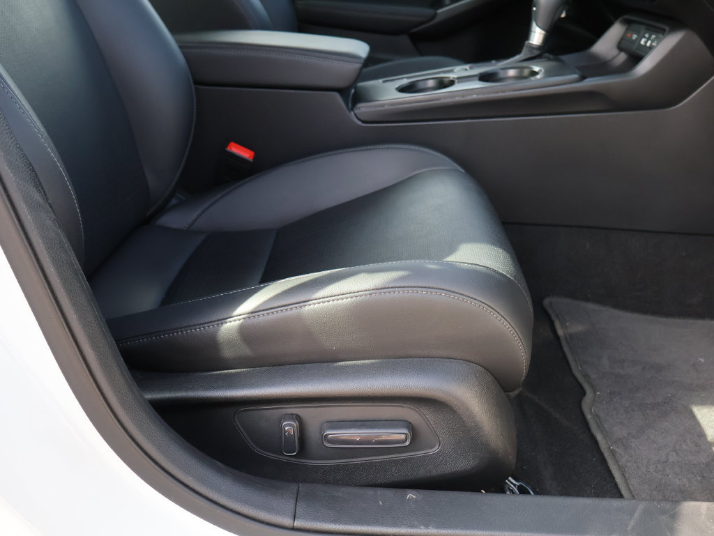 Certified 2024 Honda Civic Touring image 10