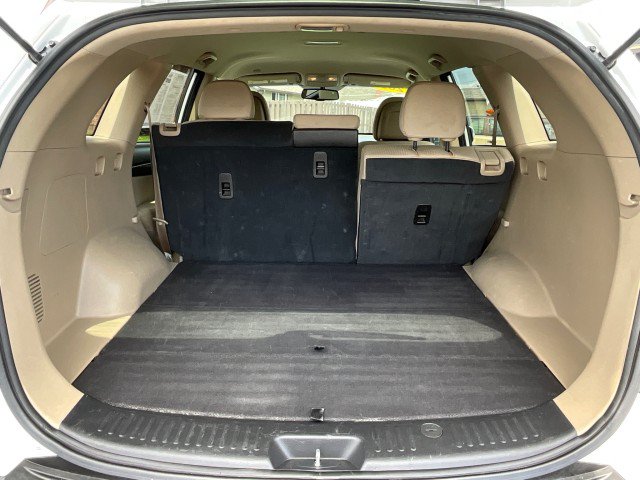 Used 2013 Kia Sorento LX w/ Convenience Pkg FWD image 29