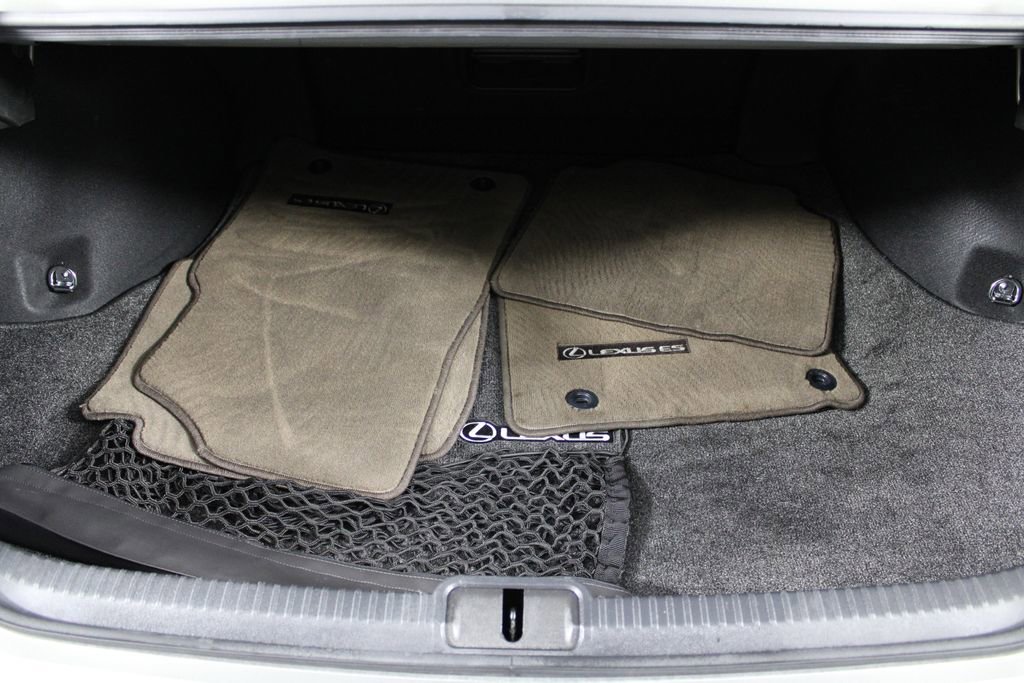 Used 2021 Lexus ES 350 w/ Premium Package image 15