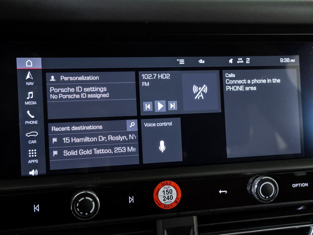 Certified 2023 Porsche Macan Turbo image 14