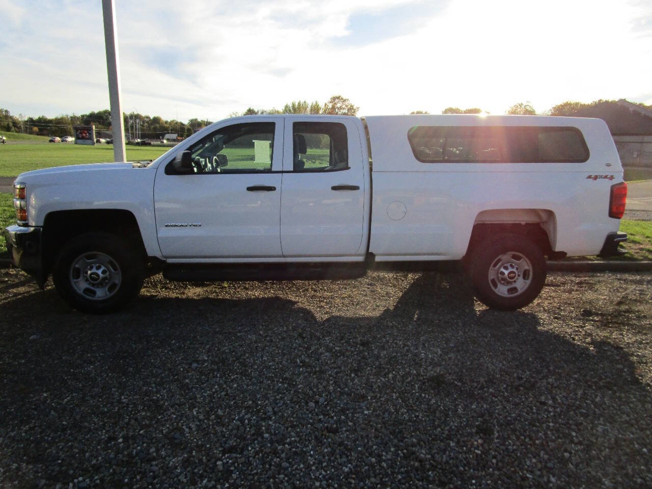 Used 2018 Chevrolet Silverado 2500 W/T image 3