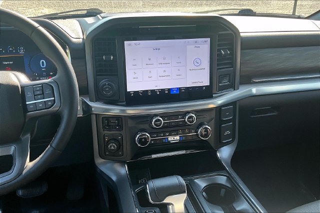 Used 2025 Ford F150 Lariat w/ Equipment Group 501A Mid AWD/4WD image 6