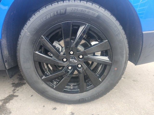 Used 2024 Chevrolet Equinox LS w/ Sport Edition image 9