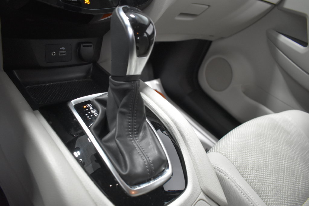 Used 2021 Nissan Rogue Sport SV AWD/4WD image 19
