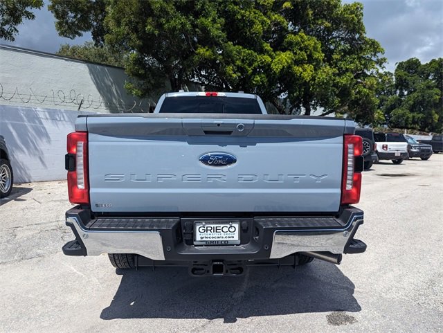 New 2026 Ford F350 Lariat image 10
