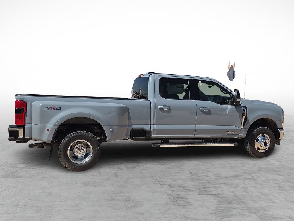 New 2026 Ford F350 Lariat AWD/4WD image 12
