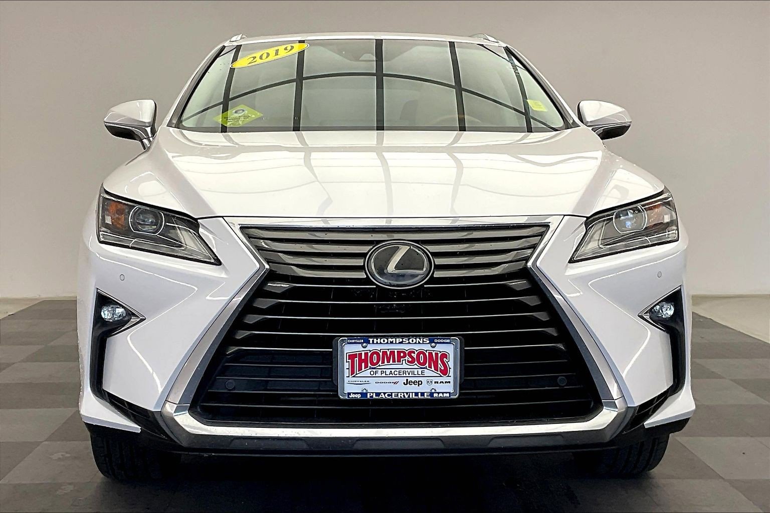 Used 2019 Lexus RX 350 FWD w/ Navigation Package image 2