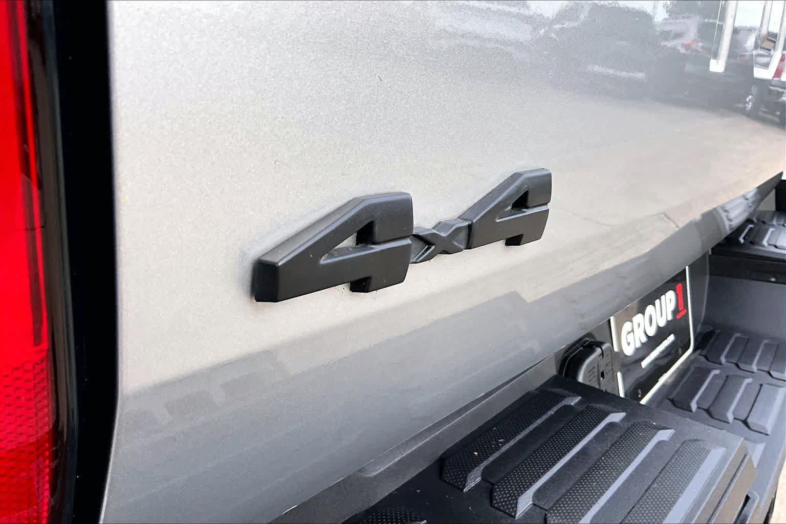 Used 2024 Toyota Tundra SR5 w/ SR5 Premium Package AWD/4WD image 31