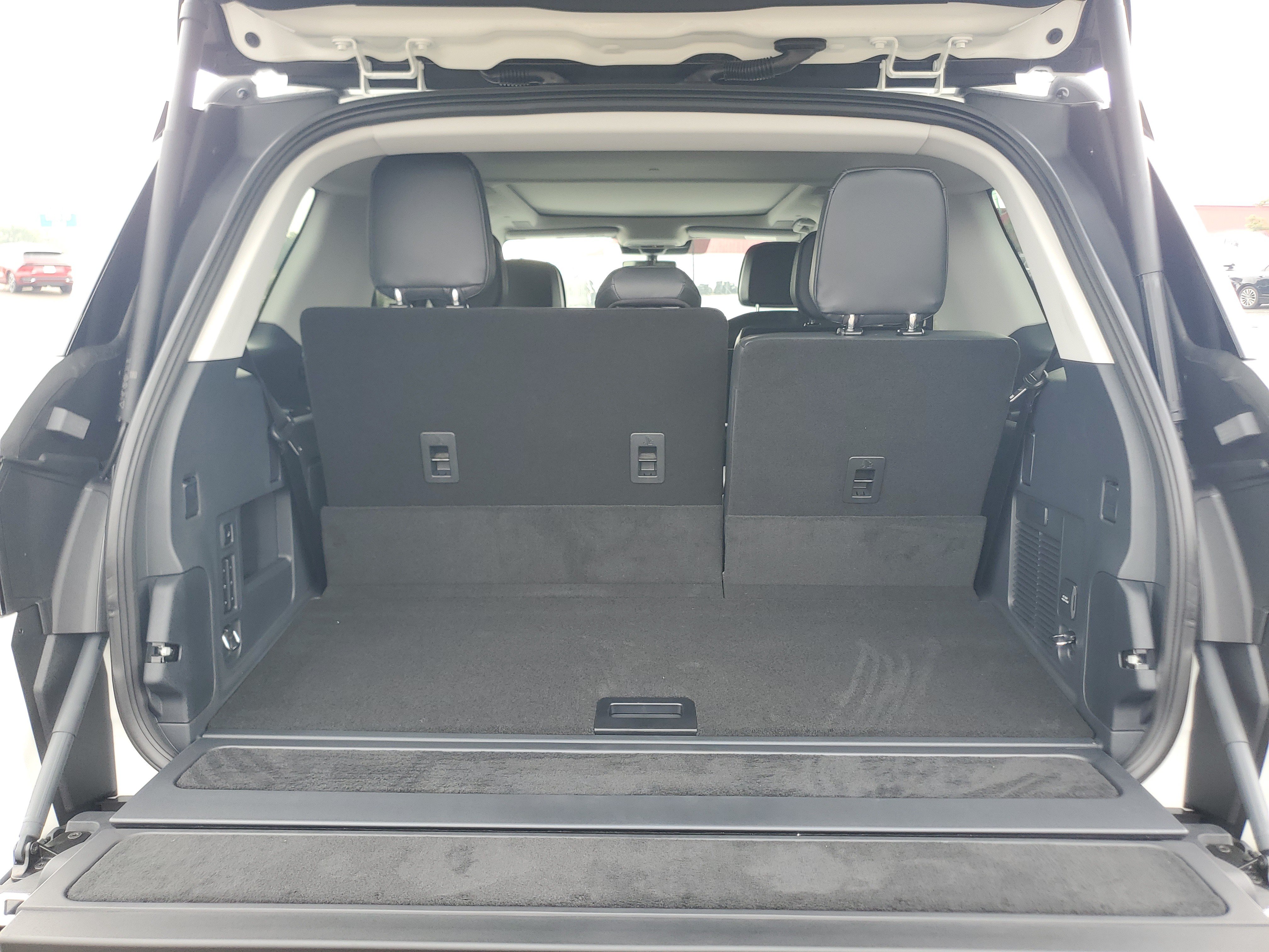 New 2027 Lincoln Navigator Reserve AWD/4WD image 32