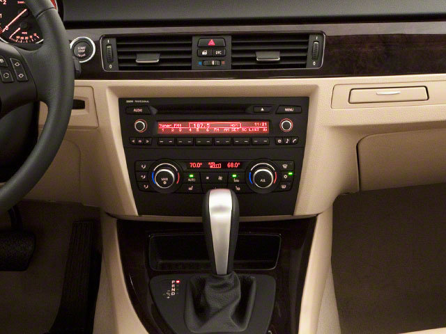 Used 2010 BMW 328i Sedan RWD image 11