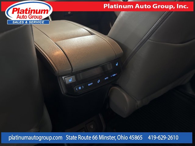 Used 2022 Toyota Highlander Platinum image 29