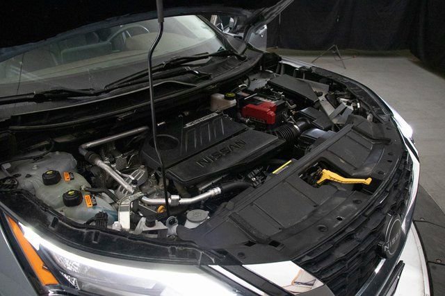 Used 2023 Nissan Rogue SL w/ SL Premium Package image 30