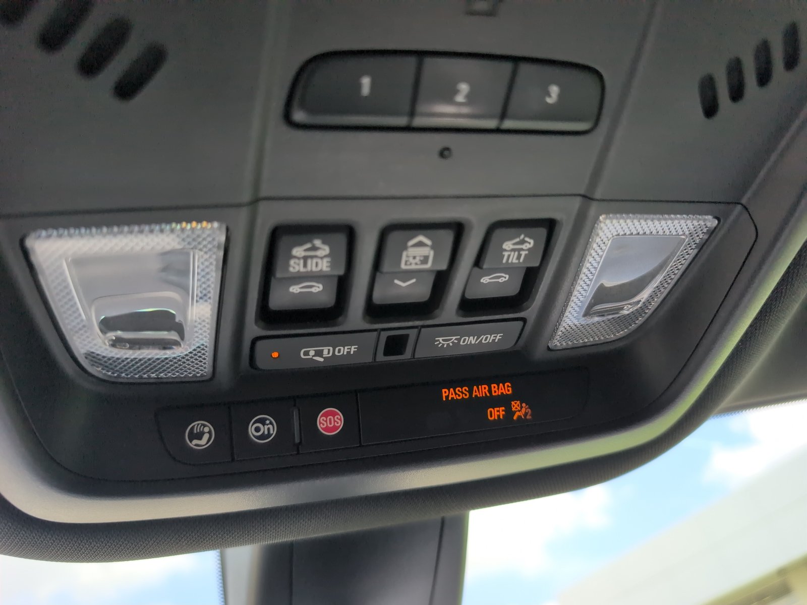 Used 2023 Buick Enclave Avenir w/ Trailering Package, 5000 lbs. FWD image 44