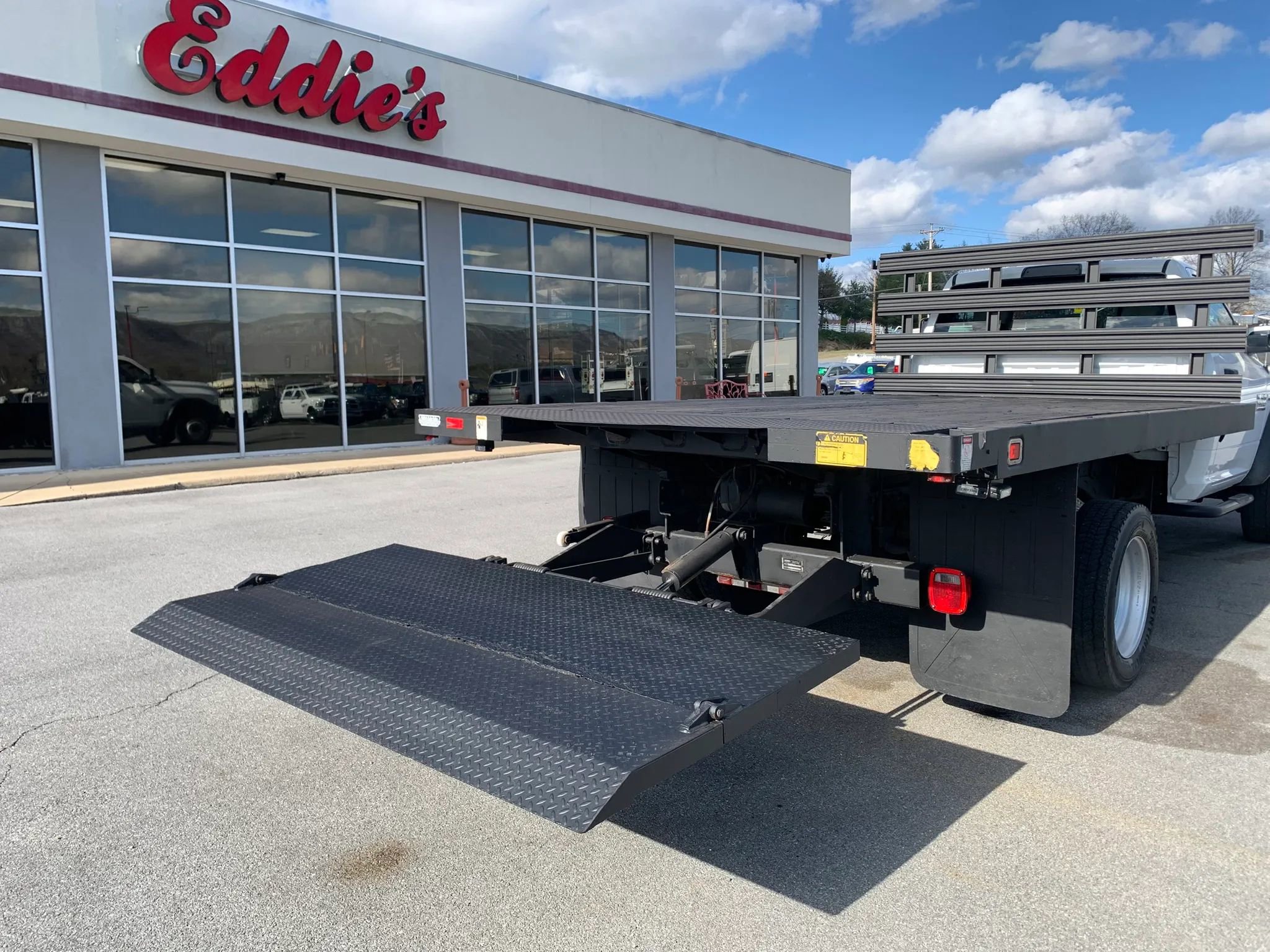 Used 2014 RAM 5500 Tradesman RWD image 30