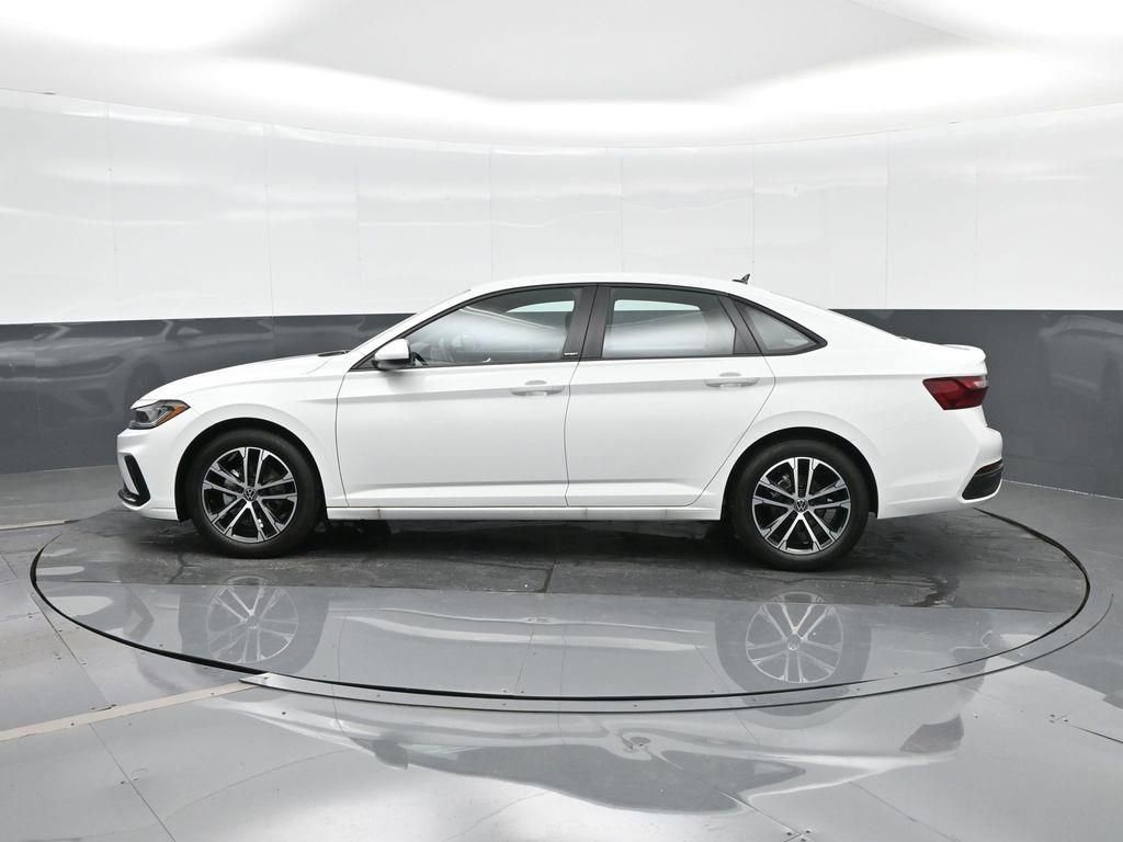 New 2026 Volkswagen Jetta Sport FWD image 7