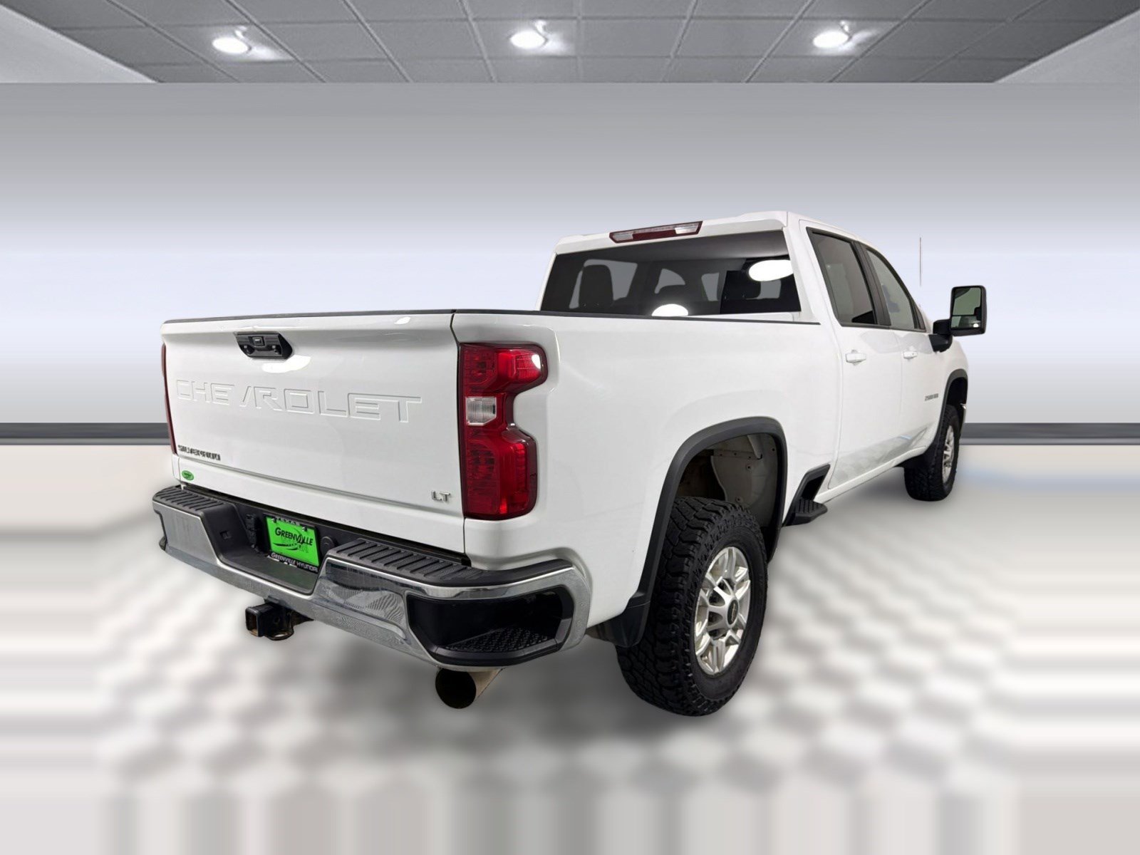 Used 2024 Chevrolet Silverado 2500 LT w/ Convenience Package image 9