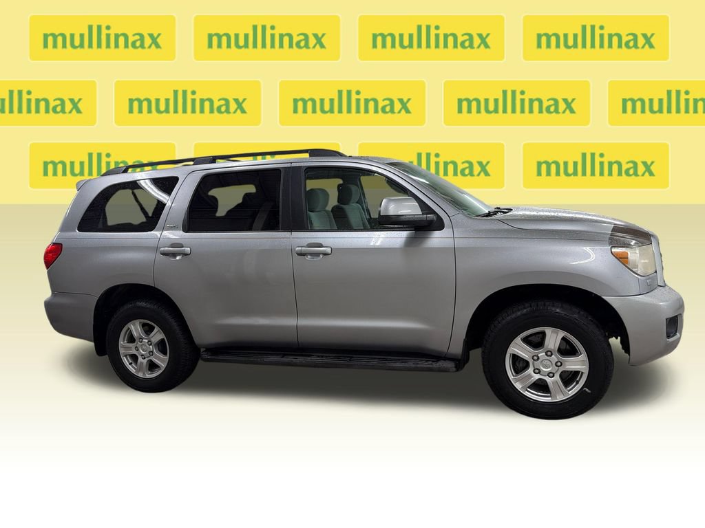 Used 2011 Toyota Sequoia SR5 AWD/4WD image 2