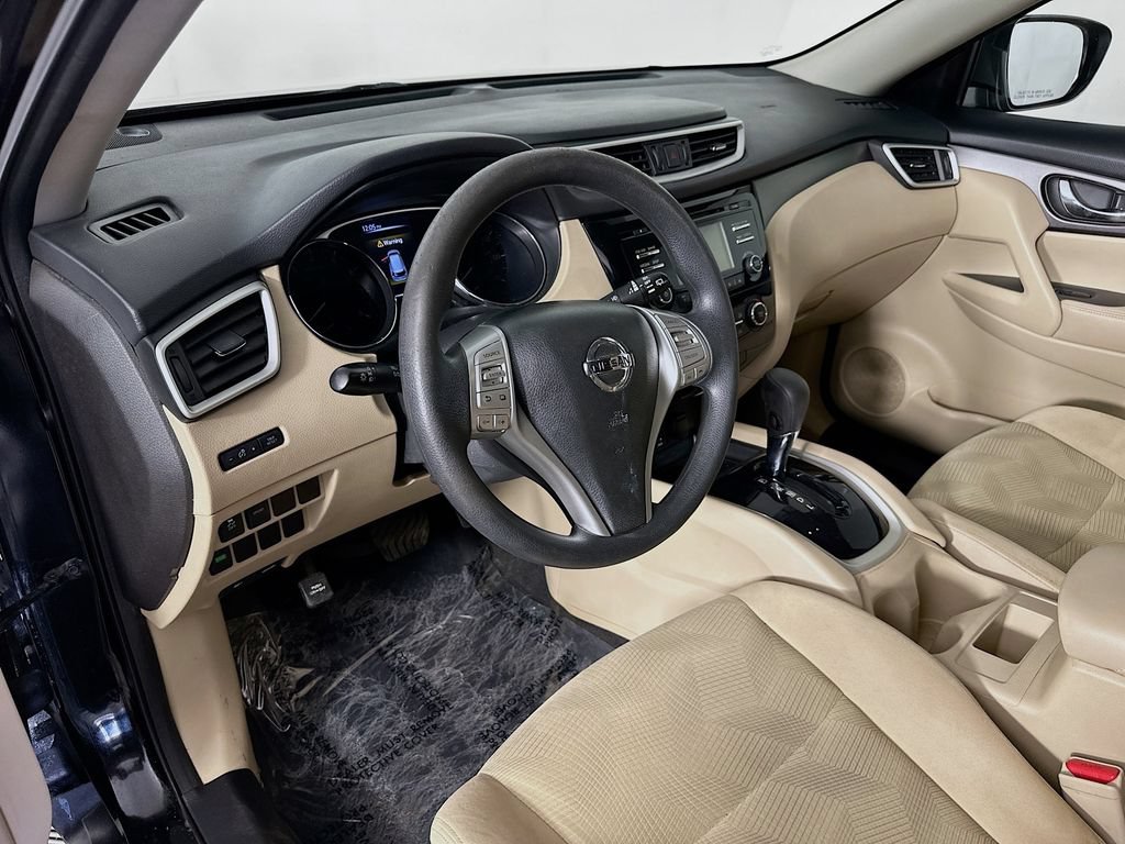 Used 2016 Nissan Rogue S FWD image 13