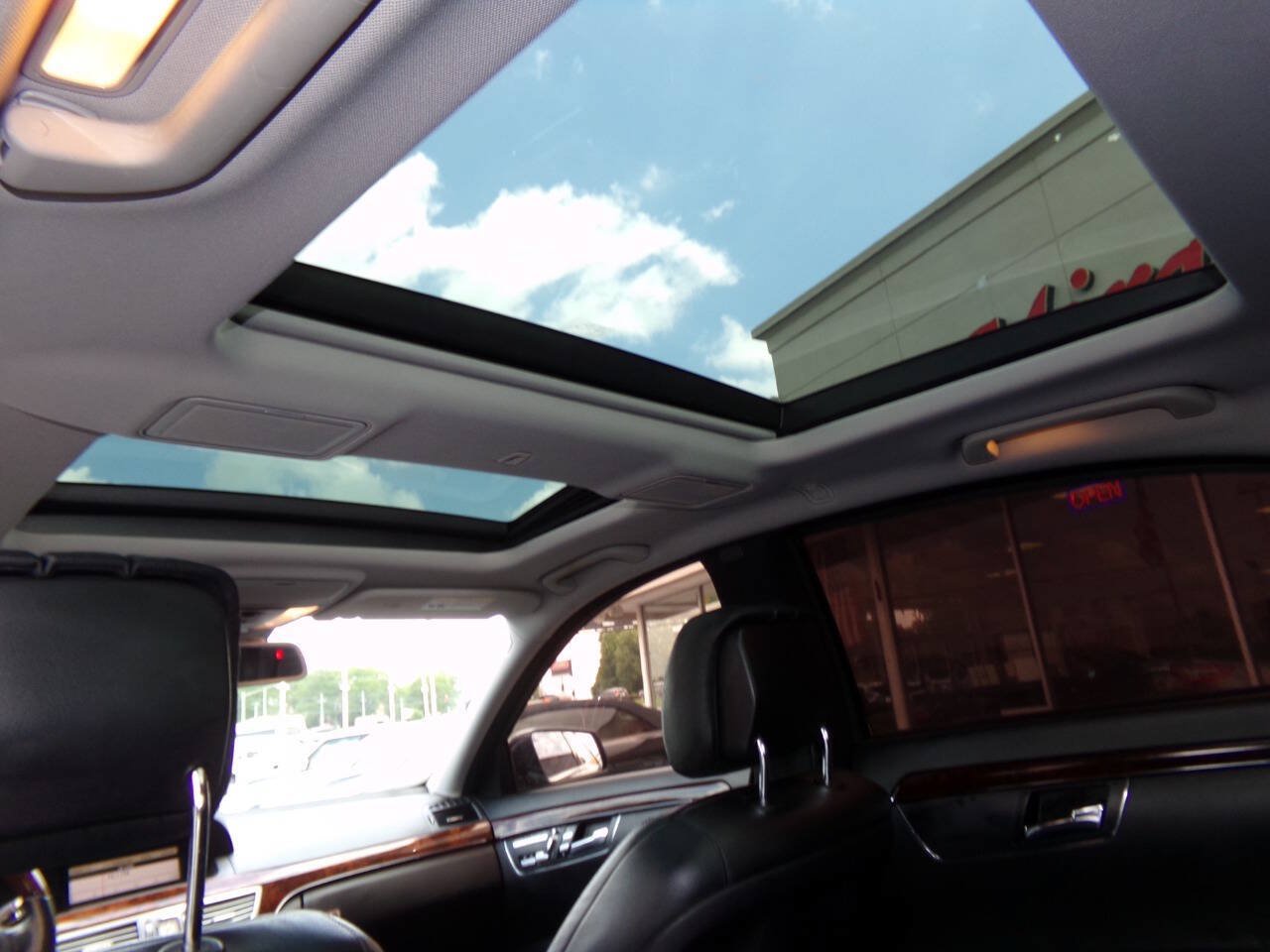 Used 2013 Mercedes-Benz S 550 4MATIC image 20
