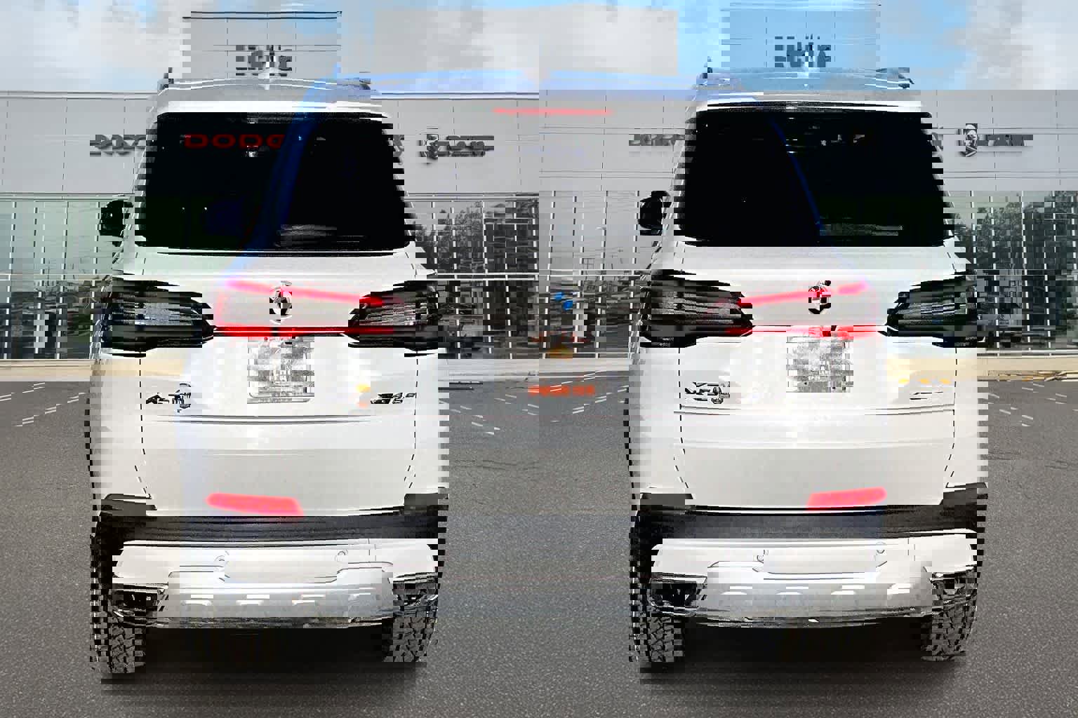 Used 2021 BMW X5 xDrive45e w/ Executive Package image 5