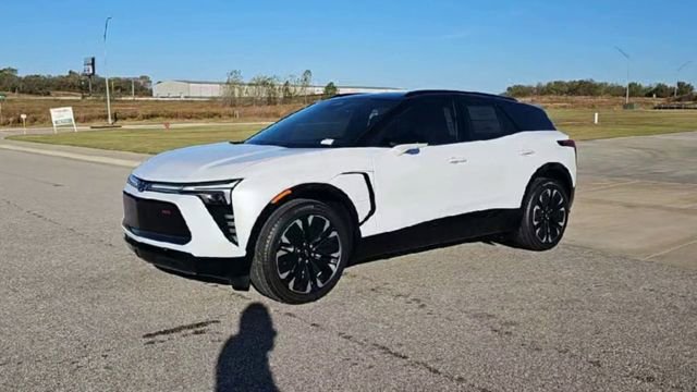 New 2026 Chevrolet Blazer EV RS FWD image 4