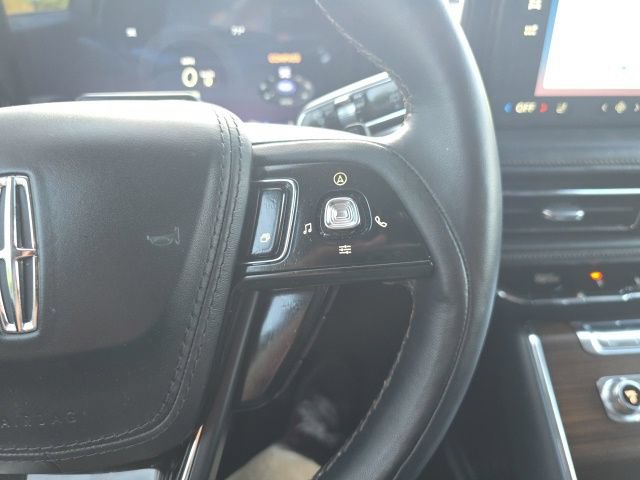 Used 2025 Lincoln Aviator Reserve w/ Illumination Package AWD/4WD image 15