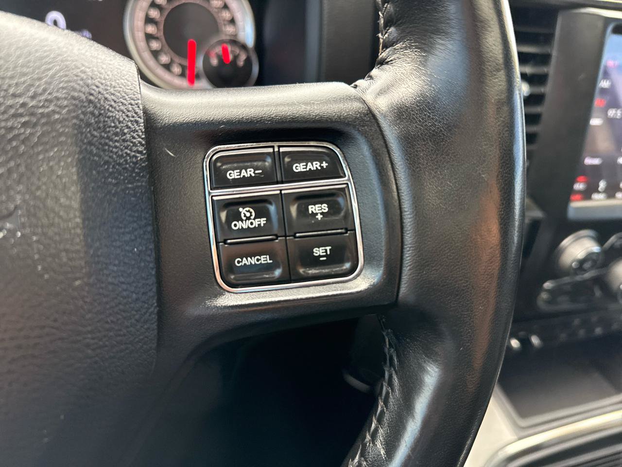 Used 2018 RAM 1500 Sport w/ Convenience Group AWD/4WD image 19