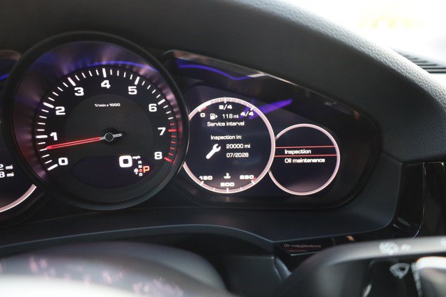 Used 2019 Porsche Cayenne AWD/4WD image 31