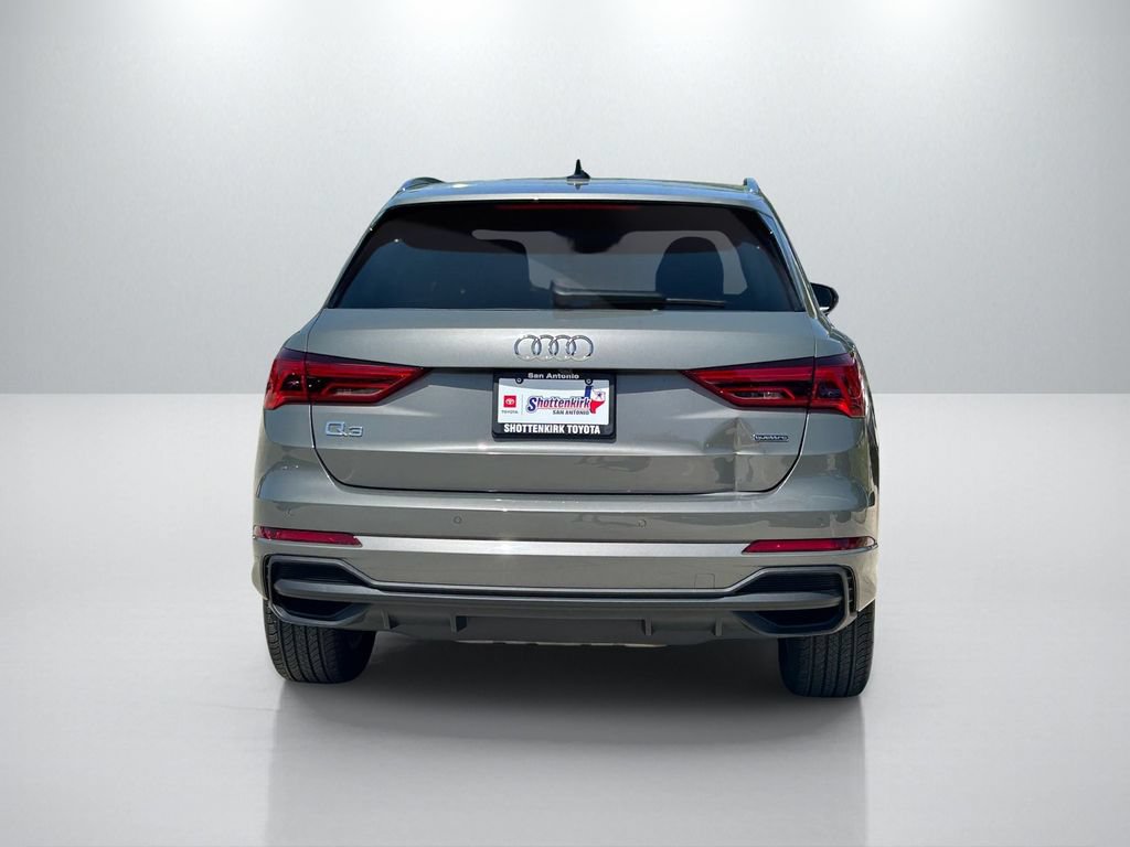 Used 2025 Audi Q3 2.0T Premium Plus w/ Premium Plus Package AWD/4WD image 6