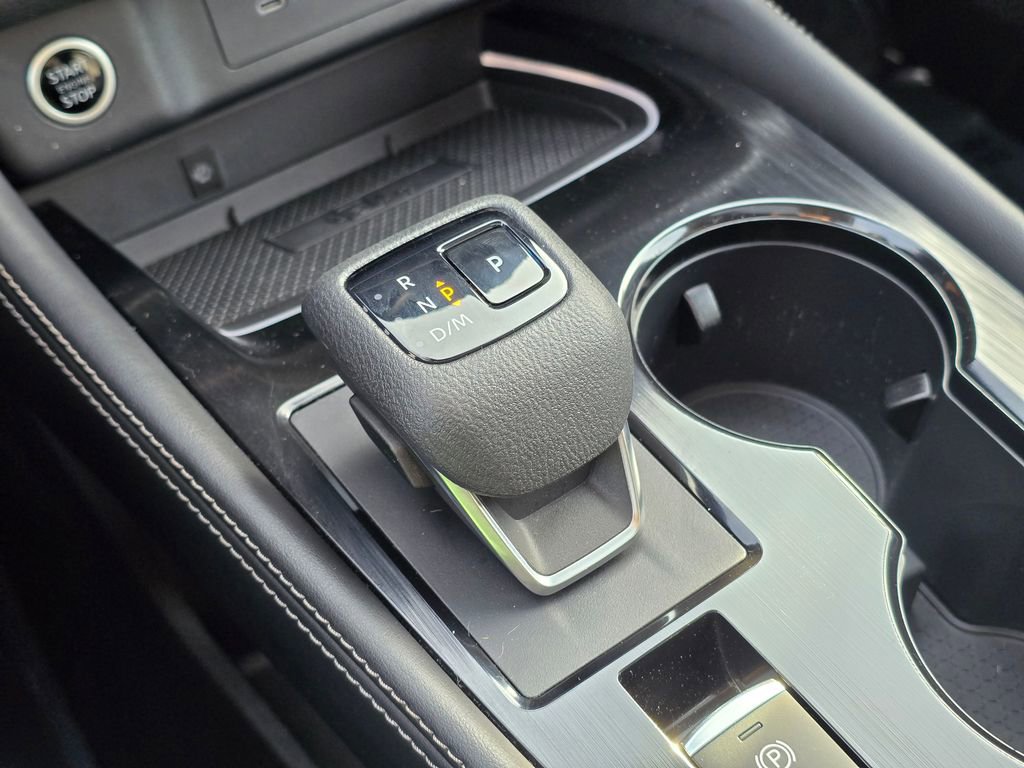 Used 2023 Nissan Rogue Platinum w/ Platinum Premium Package image 39