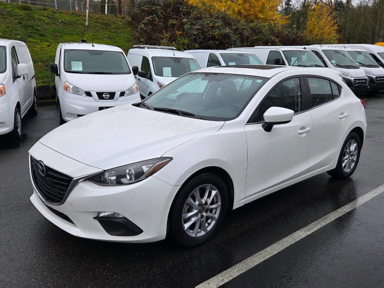 Used 2014 MAZDA MAZDA3 i Touring w/ Moonroof Package 1 image 3