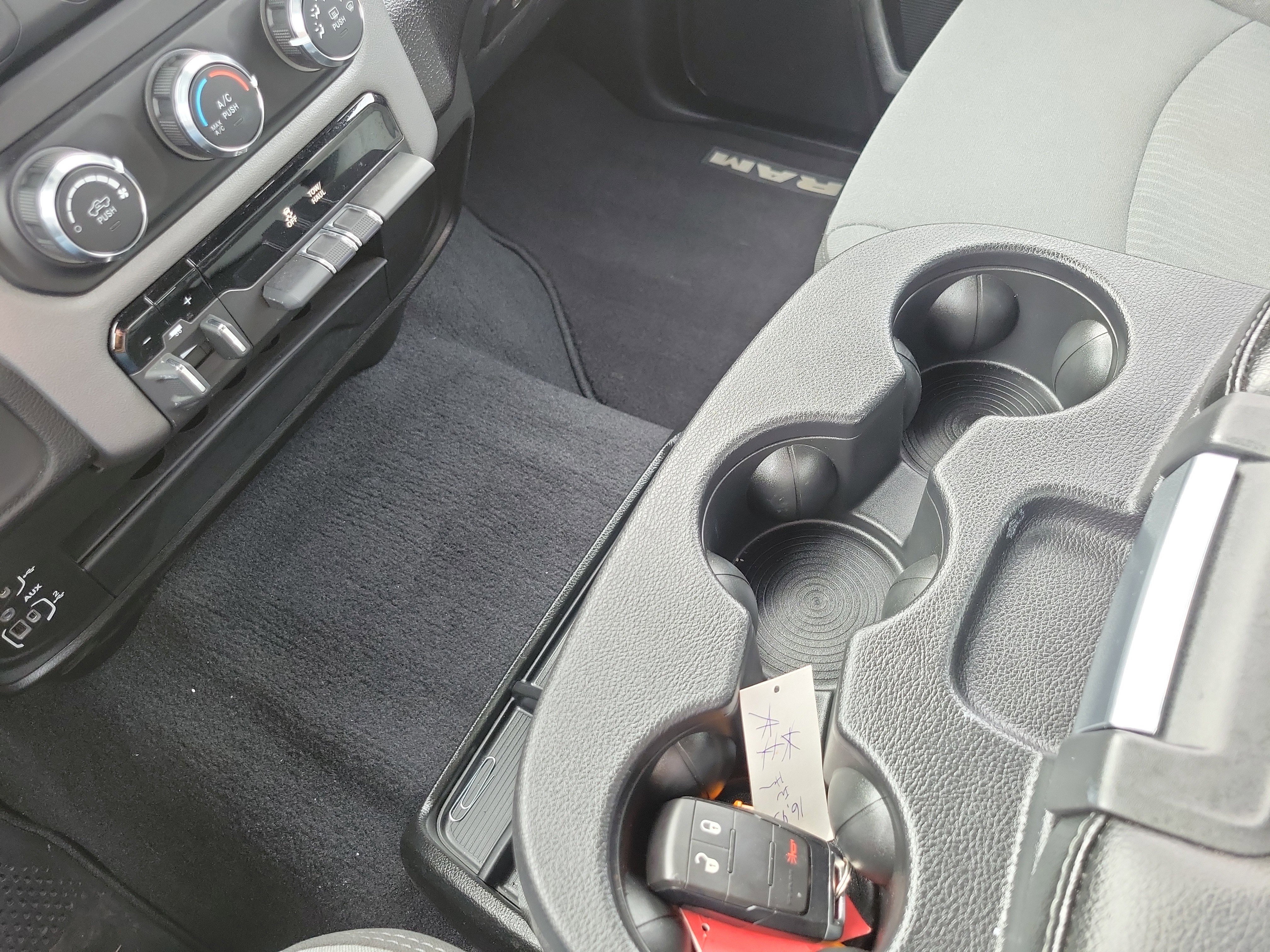 Used 2024 RAM 2500 Big Horn w/ Bed Utility Group image 19