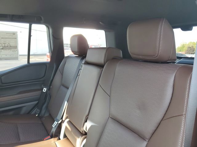 Used 2025 Toyota Land Cruiser image 29