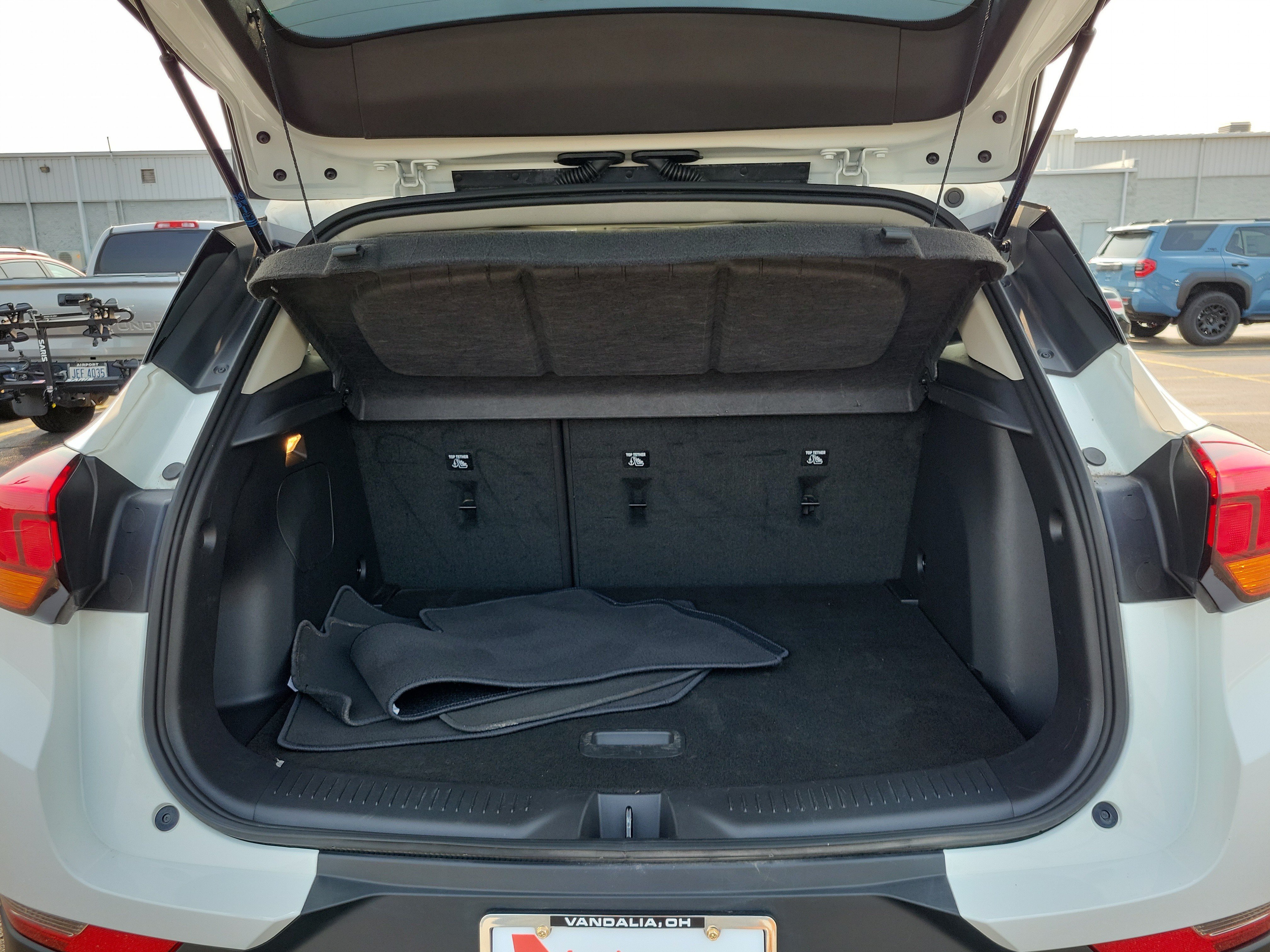 Used 2024 Buick Encore GX Preferred FWD image 8