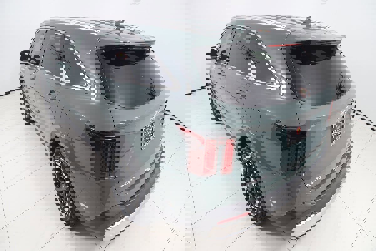 Used 2025 Kia Sorento EX image 26