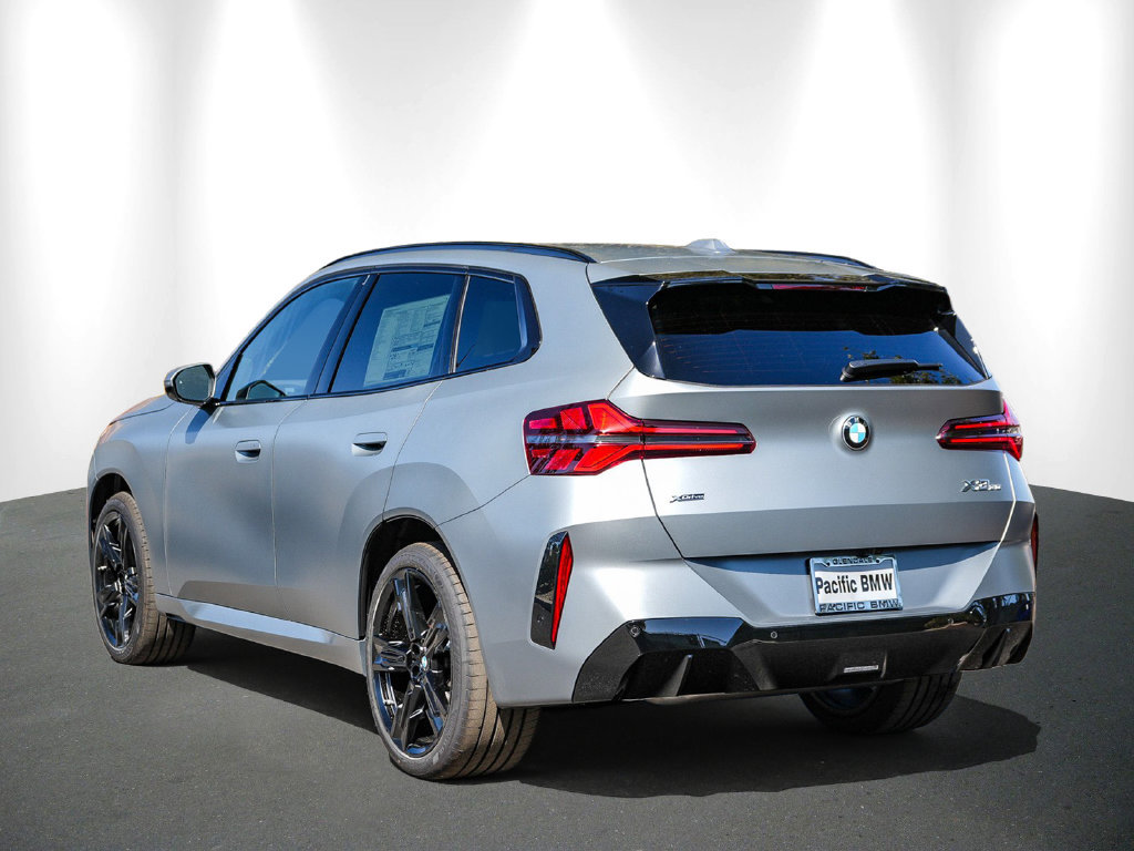 New 2026 BMW X3 xDrive30i w/ M Sport Package AWD/4WD image 6