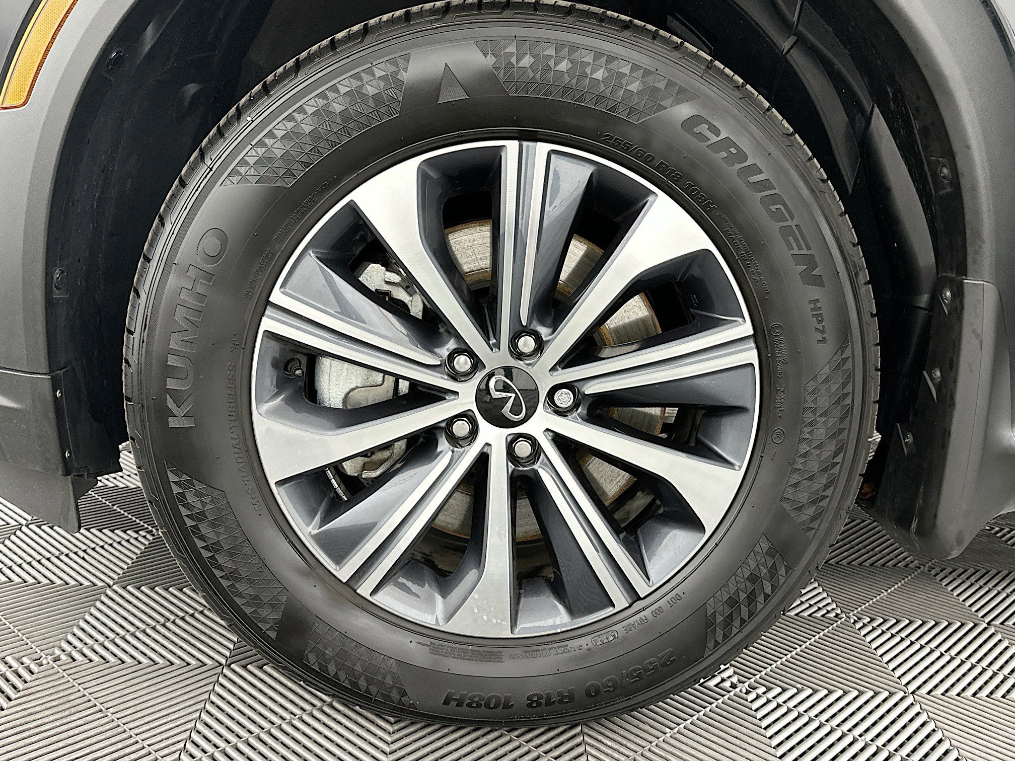 Used 2025 INFINITI QX60 Pure image 38