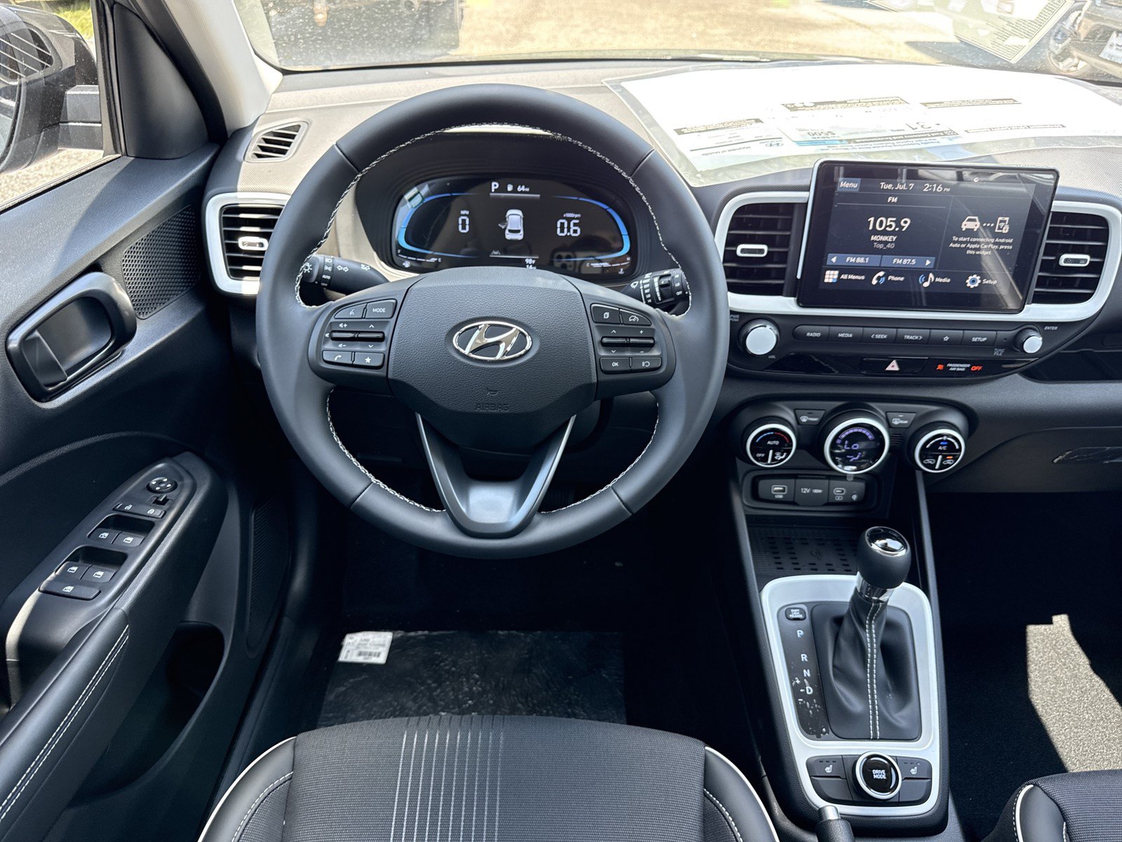 New 2026 Hyundai Venue SEL FWD image 14