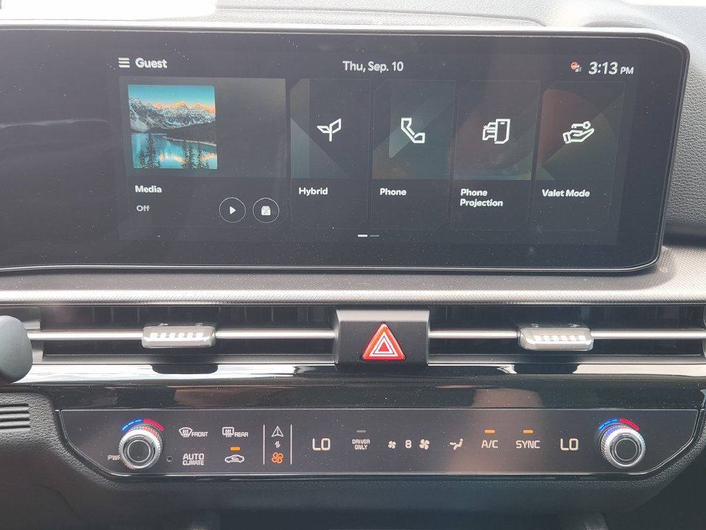 New 2027 Kia Sportage S FWD image 12