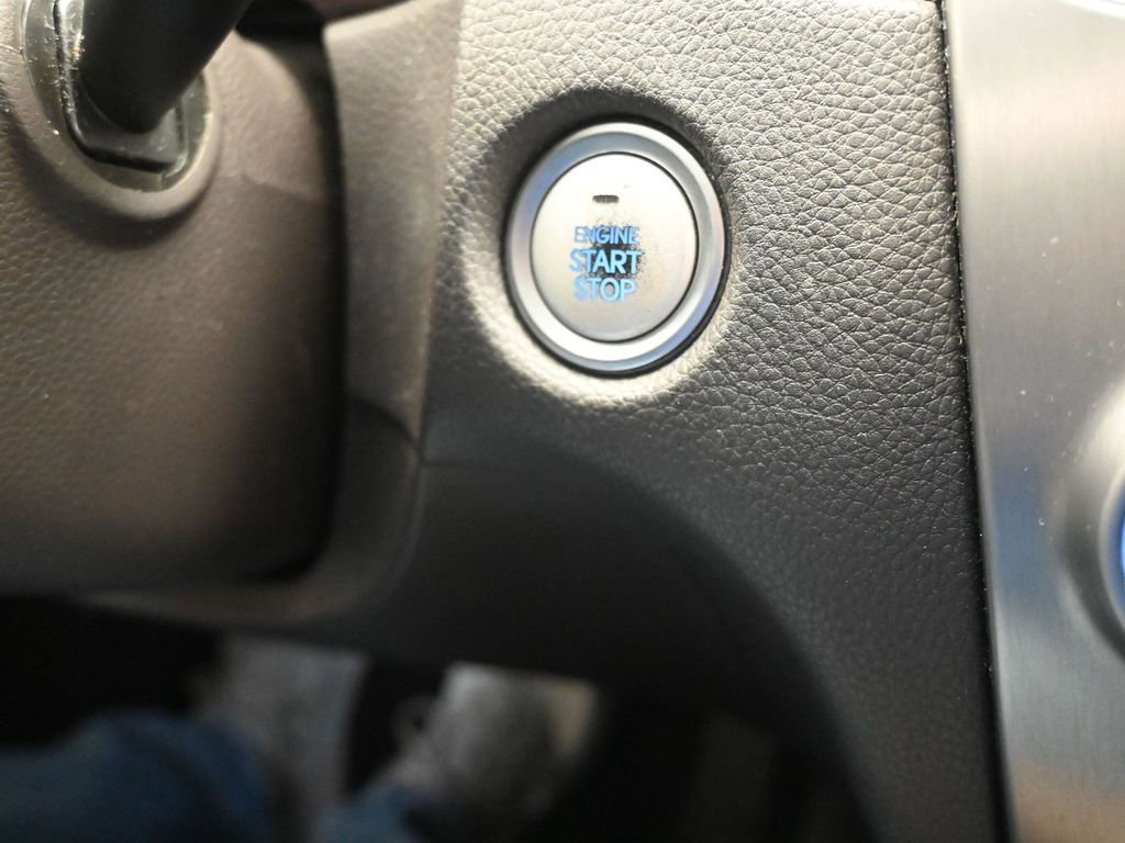 Used 2012 Hyundai Equus Signature image 20