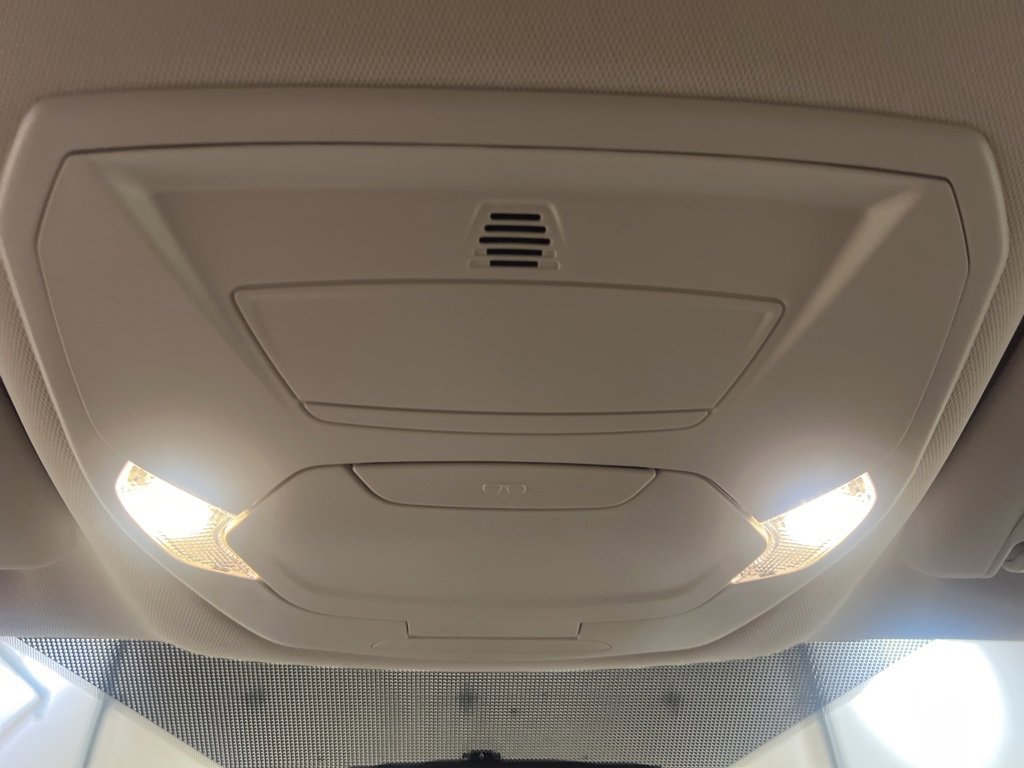 Used 2018 Ford Escape SE w/ SE Sync 3 Package image 23